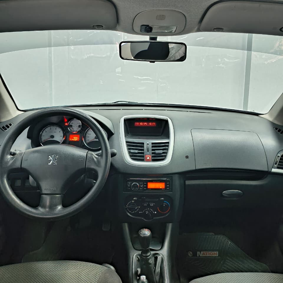 PEUGEOT 207 COMPACT - 2011 - 145.000 KMS - Belacar